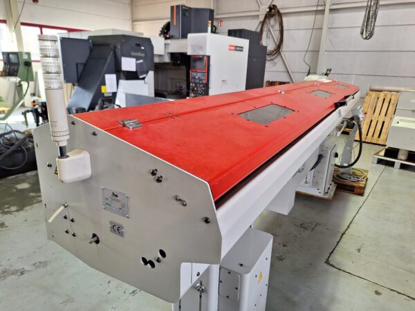 Top Automazioni Load 5-25mm war an Emco E 25